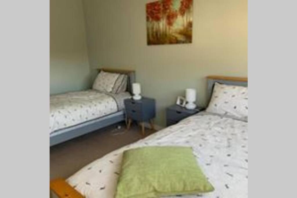 Creag Mhor Self Catering Holiday Apartment アバーフォイル エクステリア 写真