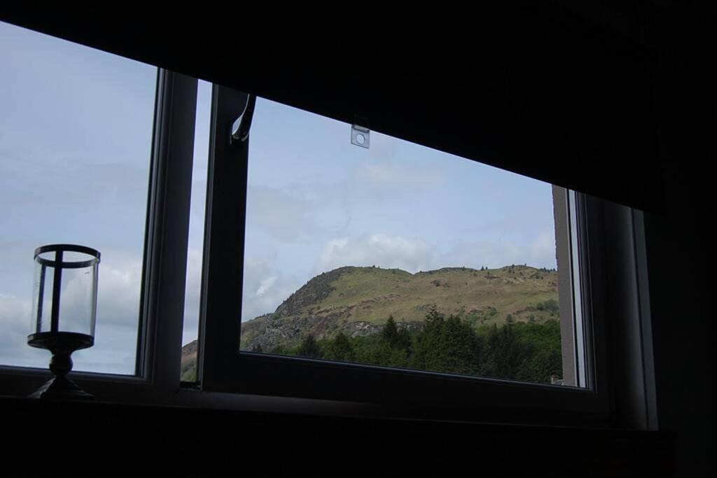 Creag Mhor Self Catering Holiday Apartment アバーフォイル エクステリア 写真